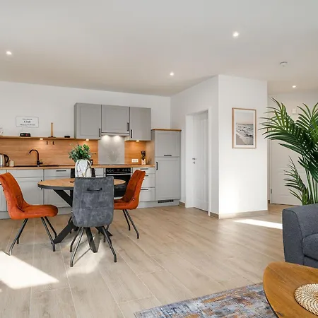 Apartment Vista 9, Neu, Eg Mit Terrasse Und Eingezaeuntem Garten *